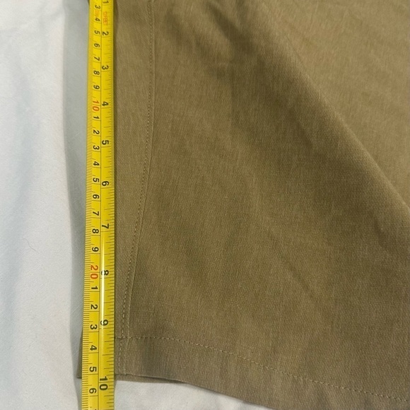 Men’s Performance Athleisure Shorts Stretch 36” Sport Resort Country Club Golf - Picture 4 of 6